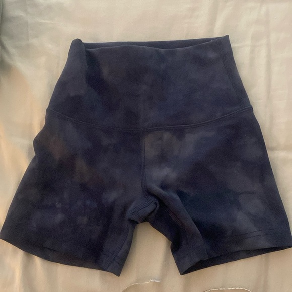 Lululemon Diamond Dye Align Shorts - NWOT - Picture 1 of 2